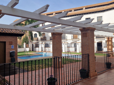 0431, Velez de B. Duplex, two bed, communal pool