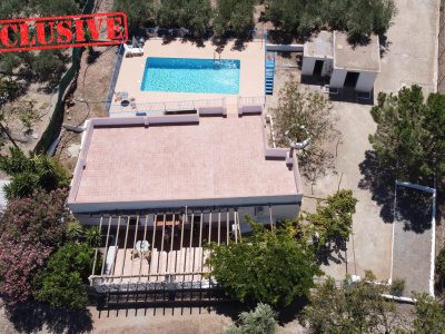 0465, Orgiva. Detached cortijo with pool and amazing views