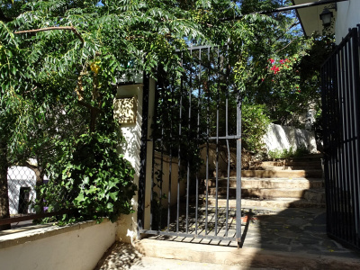 0472, Torvizcon. Village House with plunge pool