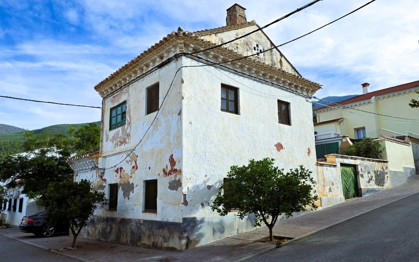 Orgiva. Old Townhouse for Renovation