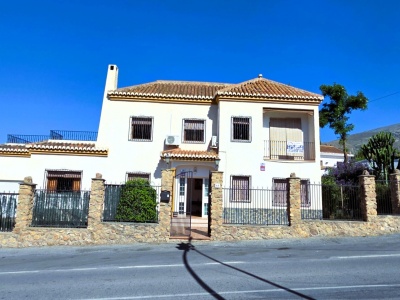 0683, Orgiva. Seven Bedroom House With Pool