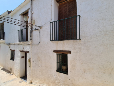 0098, La Taha. Beautiful Traditional Village House 
